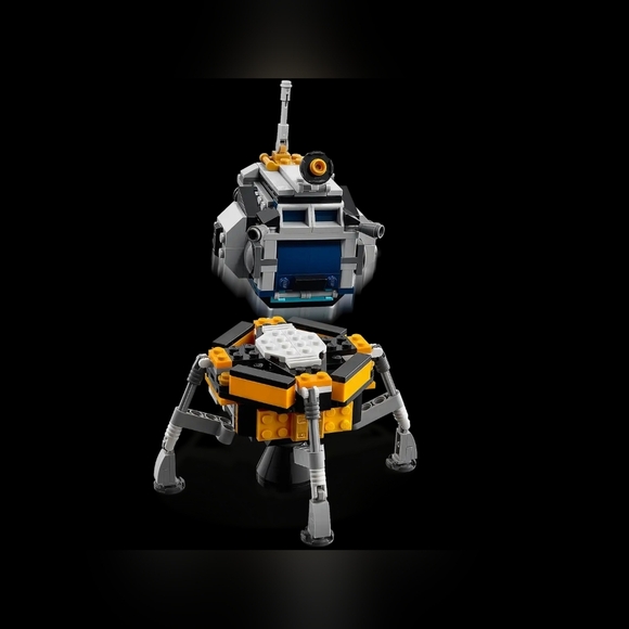 LEGO 3-in-1 Space Shuttle Adventure Set - Black, White, Gray RETIRED SET - Picture 10 of 12